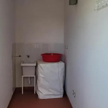 Trekkers House * Мойя