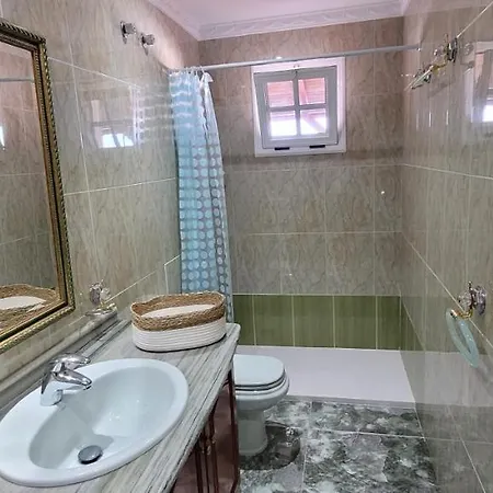 Апартаменты Trekkers House